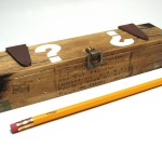 Call of Duty Zombies Mystery Box Mini Replica: Pencil Box