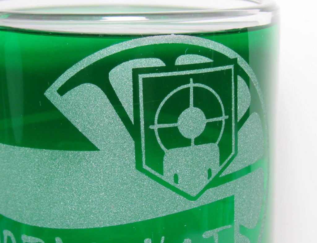 CoD zombie etched beer mug Deadshot Daiquiri